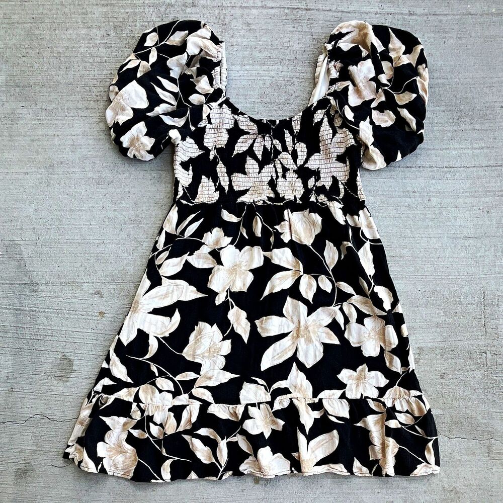 Maurices Smocked Puff Sleeve Babydoll Dress Womens Medium Cottagecore Vacation